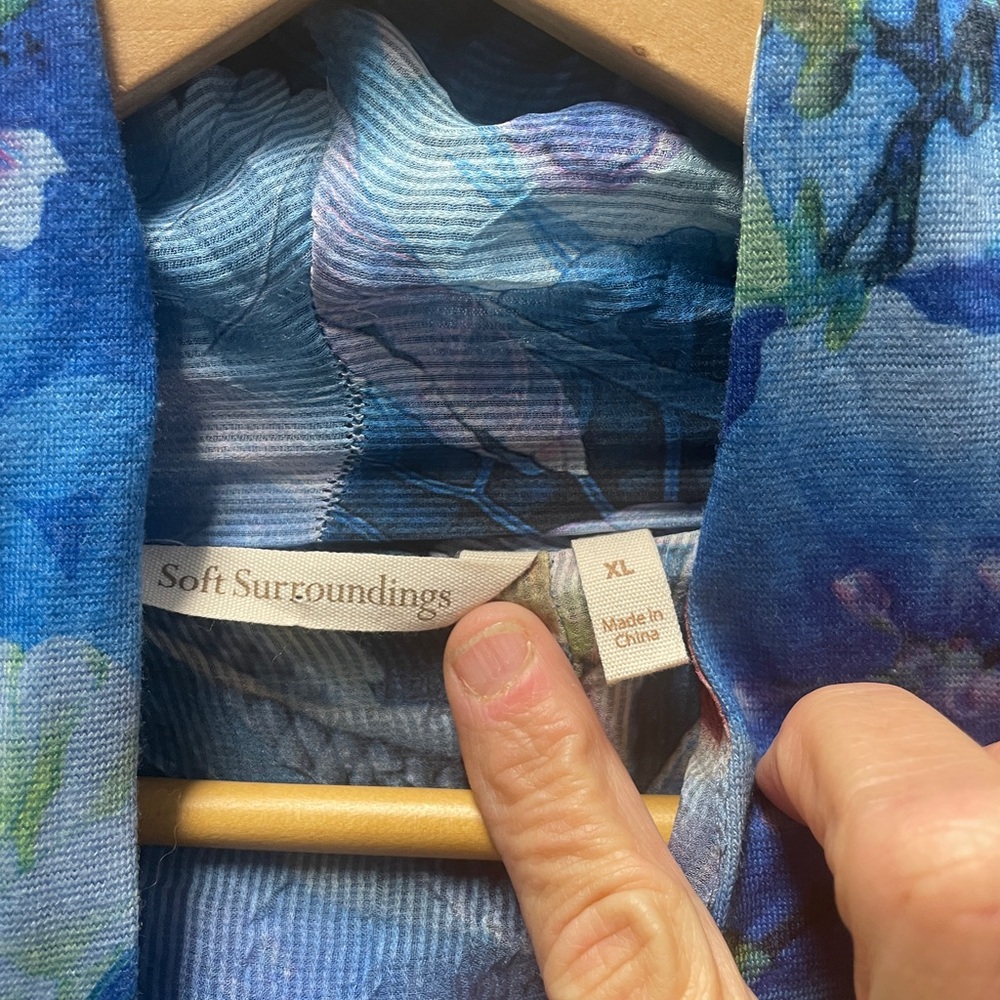 Soft Surroundings Watercolor Ocean Kimono - Picture 4 of 5